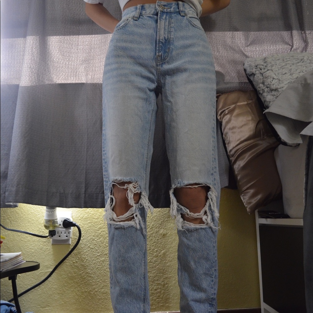 American Eagle Mom Jeans
